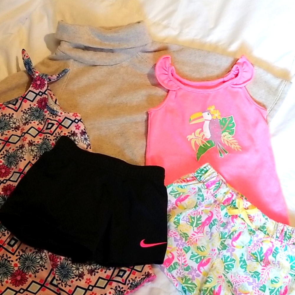 Girls 3T multiples set.